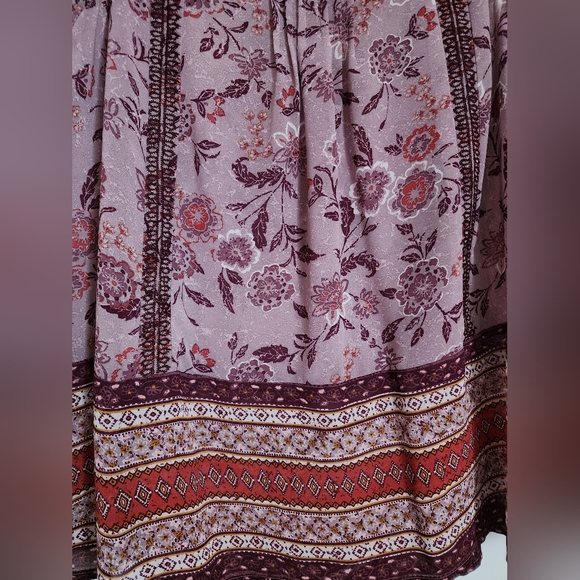 Item #:65 Knox Rose Floral Top - Picture 5 of 5